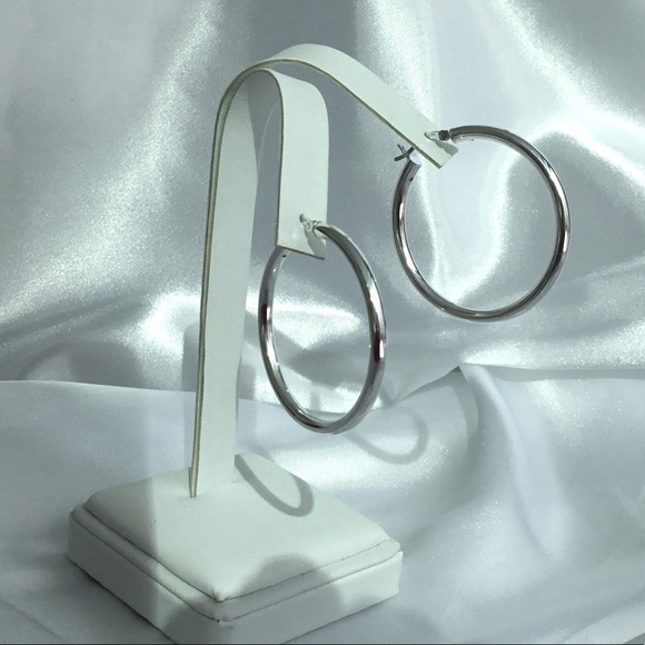 Sterling 3mm Round Tube Hoop Earrings - Picture 11 of 16